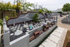 樹木葬　夢見草～ゆめみぐさ～　全景